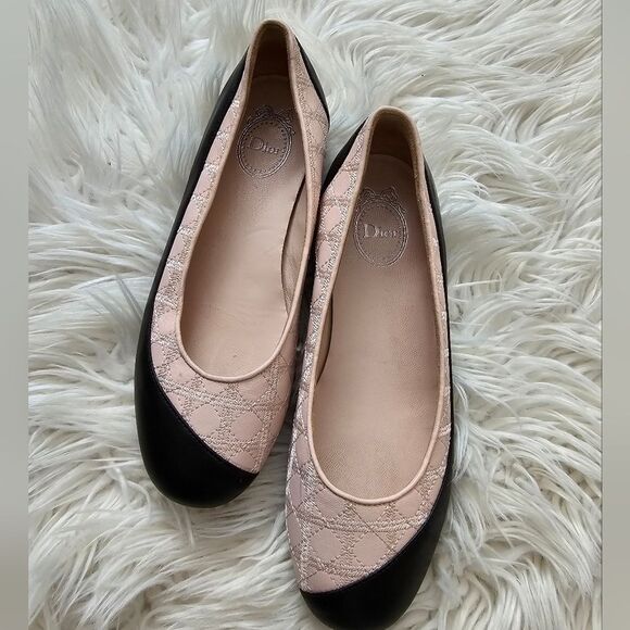 LIKE NEW Dior Ballet Flats - Picture 1 of 10